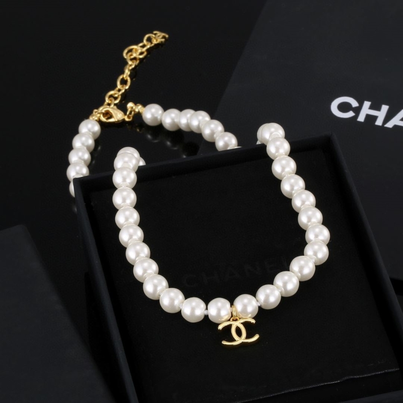 Ch**el necklaces